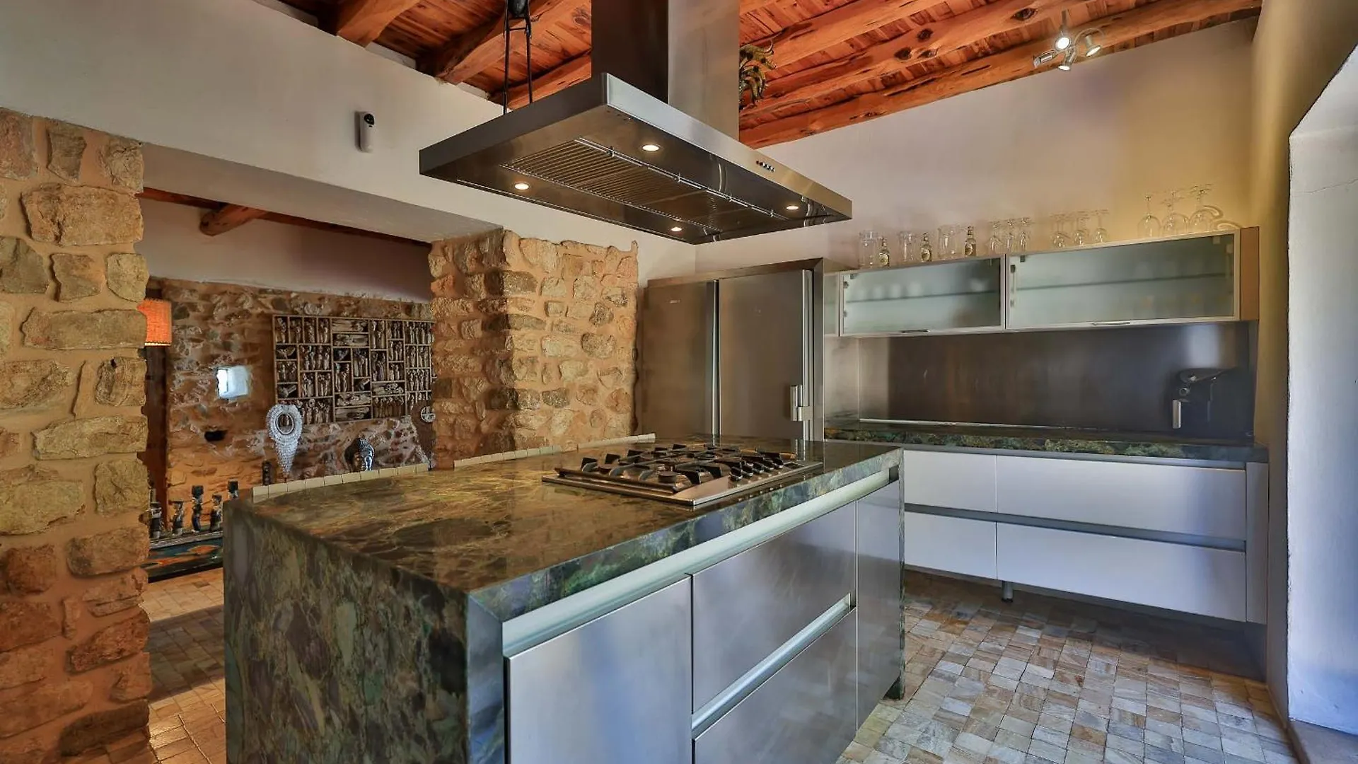 Villa Kumharas Santa Agnes de Corona Spain